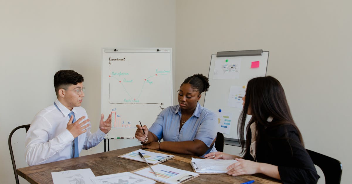 三国群英传2(网络版):友途车服app详情下载教程