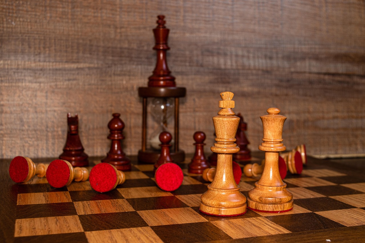 保障游戏公平性的四大措施:防技术支持、防推广、防欺诈、防内耗。