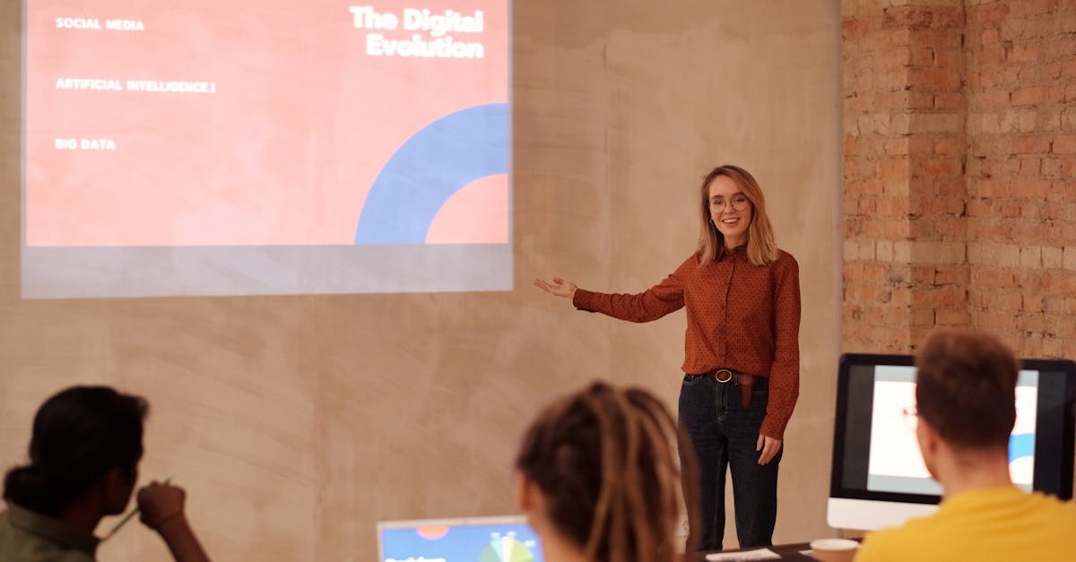 西部数码实名账号:实名认证,在社交网络中的应用