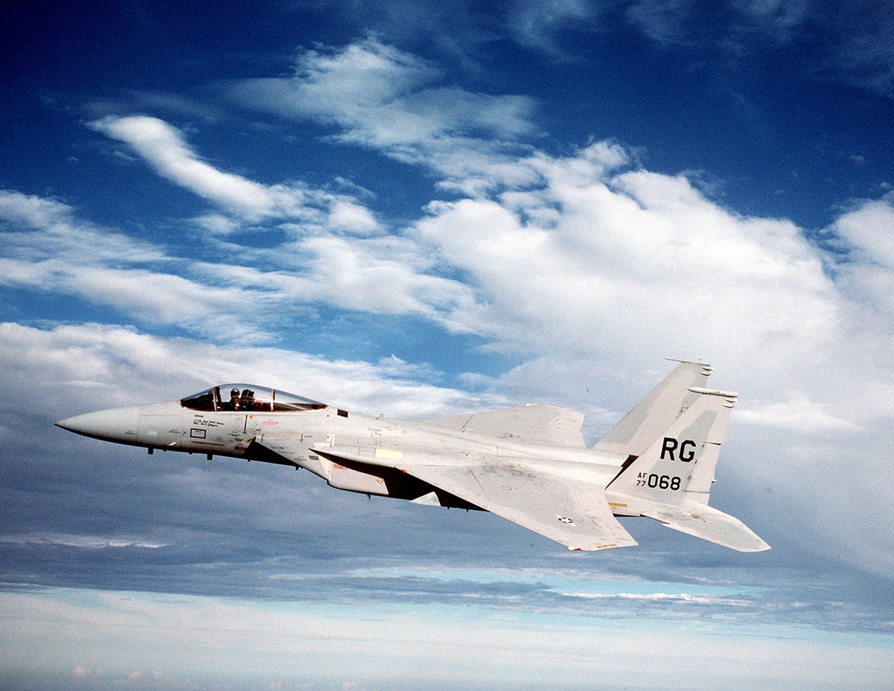 实名账号是否会影响人们的网络阅读习惯?